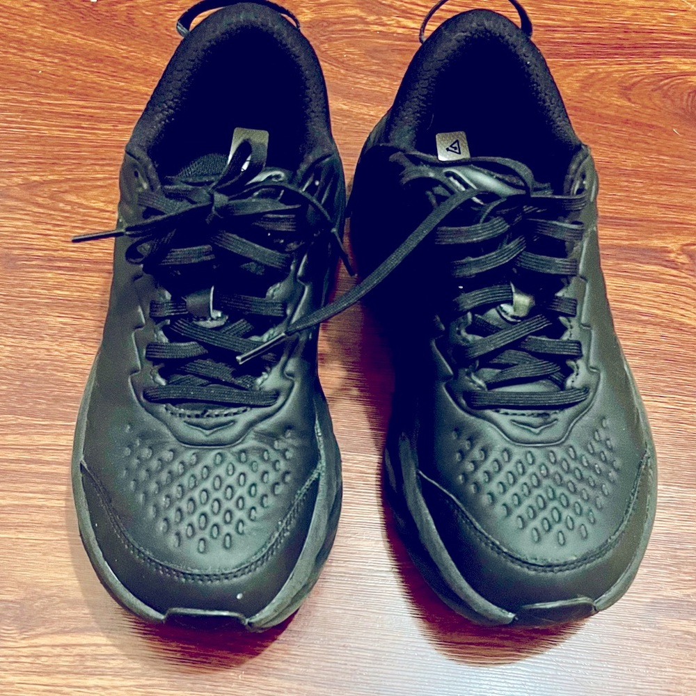 HOKA ONE ONE BONDI